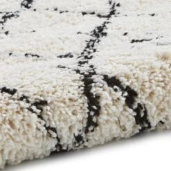 Black And White Boho 5402 Rug -Online Home Furnishings 1000138356 alt07