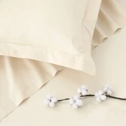 Dorma Smooth & Soft 300 Thread Count Cotton Sateen Bolster Pillowcase 29 Dorma Smooth & Soft 300 Thread Count Cotton Sateen Bolster Pillowcase -Online Home Furnishings 30624444 alt04