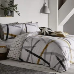 Appletree Leda Abstract Print Reversible 100% Cotton Duvet Cover And Pillowcase Set
