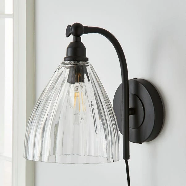 Churchgate Allexton Plug In Wall Light 4 Churchgate Allexton Plug In Wall Light - Image 2