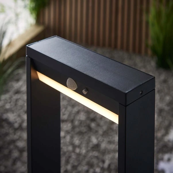 Vogue Callen Solar PIR Outdoor Floor Path Light 5 Vogue Callen Solar PIR Outdoor Floor Path Light - Image 3