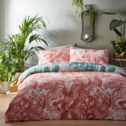Furn. Medinilla Duvet Cover & Pillowcase Set -Online Home Furnishings 30824153 alt02