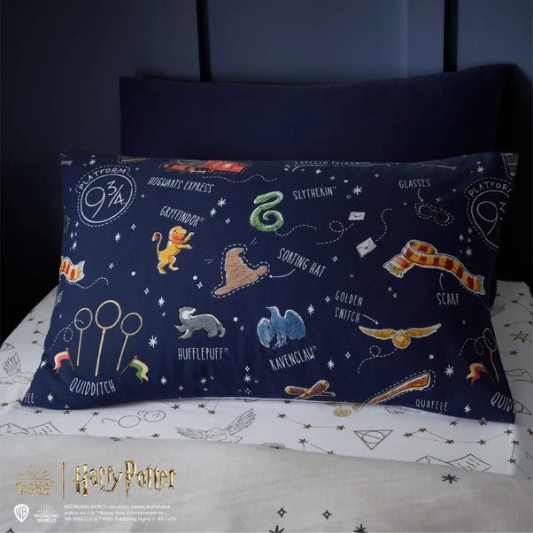 Harry Potter Doodle Duvet Cover And Pillowcase Set 6 Harry Potter Doodle Duvet Cover And Pillowcase Set - Image 4