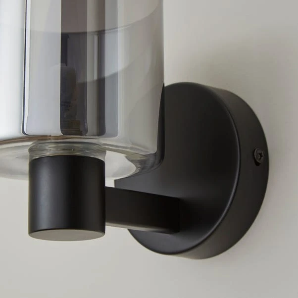 Erin Glass Wall Light 5 Erin Glass Wall Light - Image 3