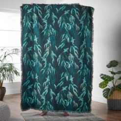 Kingfisher Jacquard Tapestry Throw 12 Kingfisher Jacquard Tapestry Throw -Online Home Furnishings 30864630 alt04