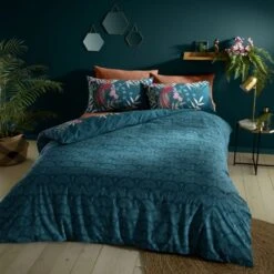 Catherine Lansfield Tropical Floral Birds Reversible Green Duvet Cover & Pillowcase Set -Online Home Furnishings 30867156 alt02