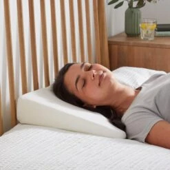 Memory Foam Back Sleeper Small Wedge Back Pillow 11 Memory Foam Back Sleeper Small Wedge Back Pillow -Online Home Furnishings 30870782 alt06