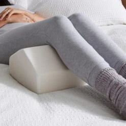 Memory Foam Back Sleeper Contour Leg Pillow 10 Memory Foam Back Sleeper Contour Leg Pillow -Online Home Furnishings 30870784 alt05
