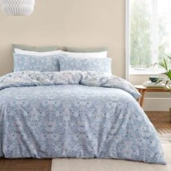 Bianca Hedgerow Hopper 200 Thread Count Cotton Blue Duvet Cover And Pillowcase Set -Online Home Furnishings 30892621 alt01