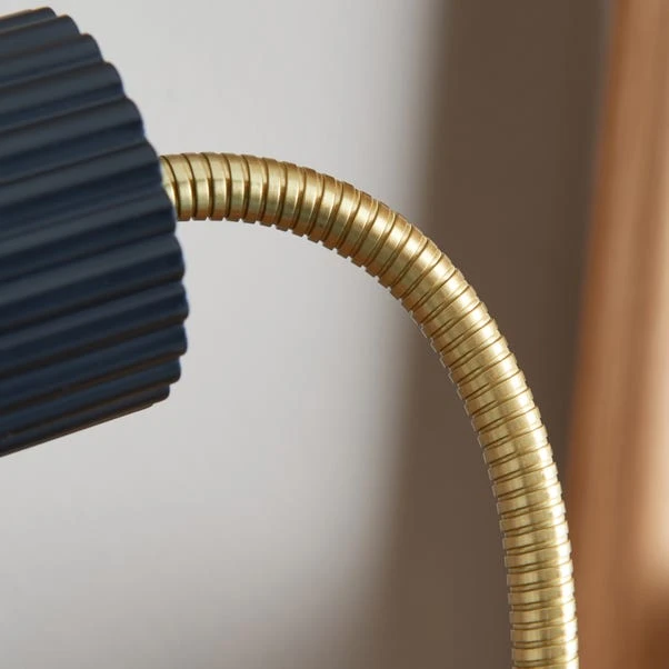 Georgi Industrial Ribbed Adjustable Clip On Table Lamp 12 Georgi Industrial Ribbed Adjustable Clip On Table Lamp - Image 10