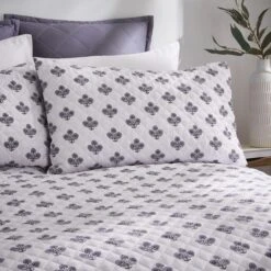 Ashwin Floral Blockprint Duvet Cover And Pillowcase Set 33 Ashwin Floral Blockprint Duvet Cover And Pillowcase Set -Online Home Furnishings 30928342 alt01