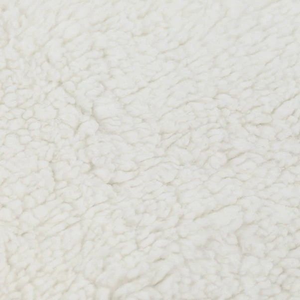 Gretel Sherpa Throw 130cm X 150cm 5 Gretel Sherpa Throw 130cm X 150cm - Image 3