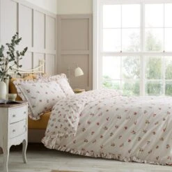 Catherine Lansfield Frill Ditsy Floral Duvet Cover And Pillowcase Set 22 Catherine Lansfield Frill Ditsy Floral Duvet Cover And Pillowcase Set -Online Home Furnishings 30962993 alt02