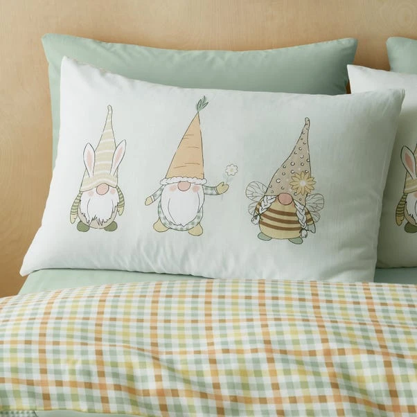 Catherine Lansfield Spring Gnomes Reversible Duvet Cover & Pillowcase Set 11 Catherine Lansfield Spring Gnomes Reversible Duvet Cover & Pillowcase Set - Image 9